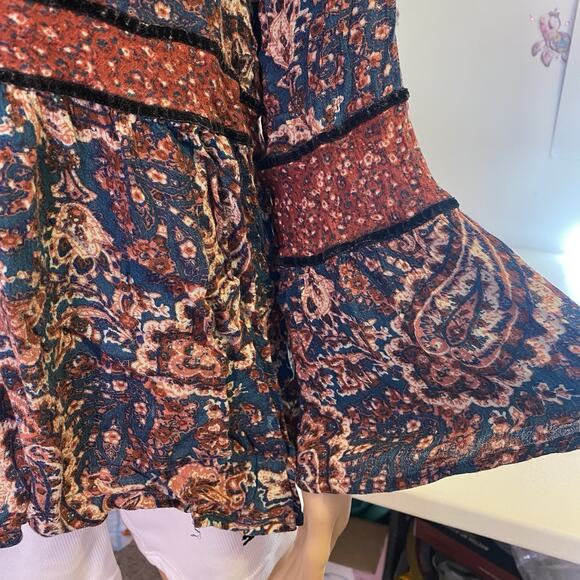 American Eagle Top Women L Smocked Brown Floral Bell Sleeve Y2K CottageCore Boho - Picture 7 of 8